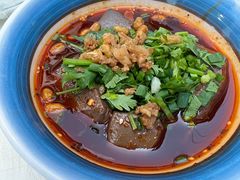 -冯烫烫跷脚牛肉·川菜小馆(武胜西街店)
