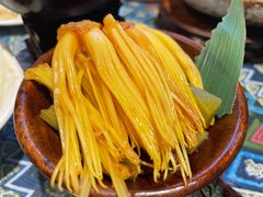-慢丽江·云南野生菌土鸡锅(付家庄店)