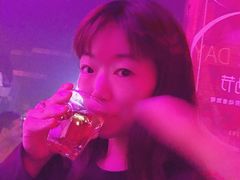 -TT CLUB 酒吧
