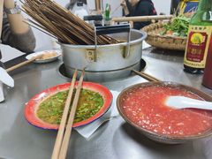 -咏勝锑锅麻辣烫(净居寺路总店)