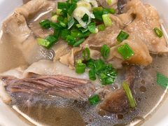 牛爽腩-九记牛腩