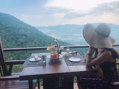 -三亚亚龙湾人间天堂鸟巢度假村