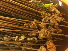 -拈签一笑黄牛肉辣卤串串