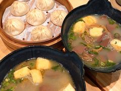 -弄堂小笼包(西青中北永旺购物中心店)