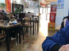 大堂-杨记老门框百年卤煮(回龙观文华西路店)