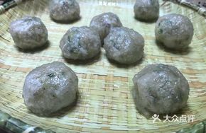 Gegen Powder Dumplings