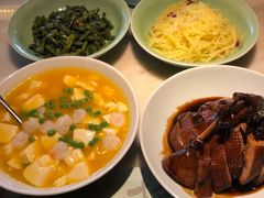 -弄堂里(西溪龙湖天街店)