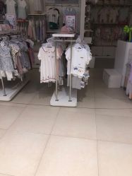 -孩子王(静安大融城店)