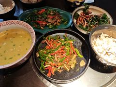 -芸鲜季·云南野生菌餐厅· 云南风物味研社(闵行店)