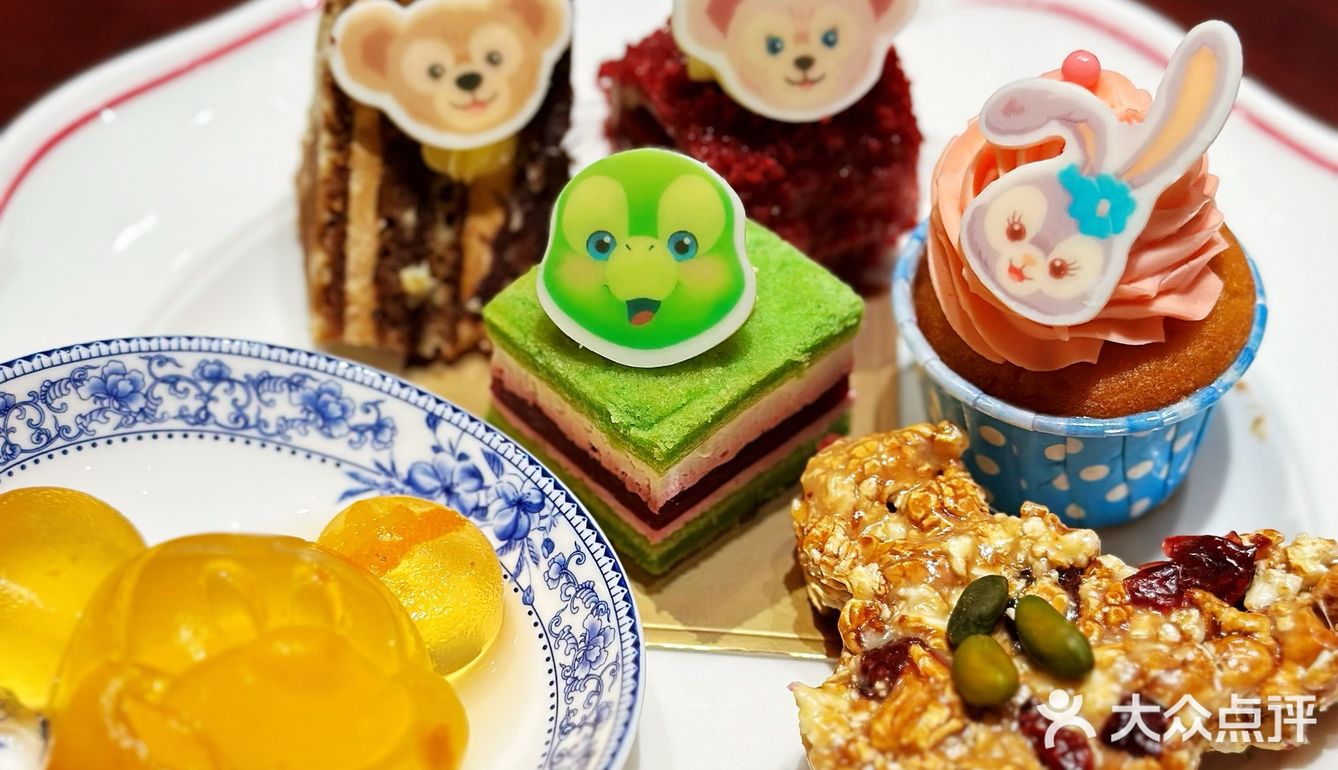 迪士尼乐园酒店の卢米亚餐厅の甜品[调皮][调皮][调皮]