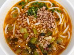 小锅米线-蝴蝶泉宾馆-中餐厅