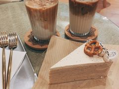 -C.Y Cafe