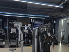 -超鹿运动(五四路恒力城店)