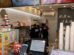 -沪上阿姨·精选茶饮(万新村店)