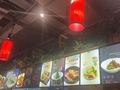 -香山湖家家宴(中山陵店)