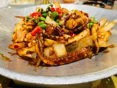 干锅鱿鱼-新白鹿餐厅(爱琴海购物中心店)