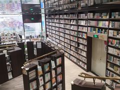 -钟书阁(群光广场店)