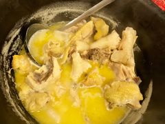 -鲜入围煮花胶鸡海鲜火锅