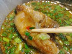 -肖肖酸萝卜鱼火锅(总店)