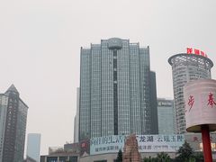 -观音桥步行街