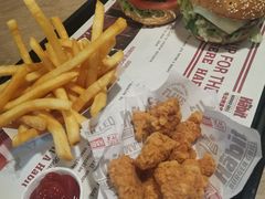 -The Habit Burger Grill 哈比特汉堡(复兴soho店)