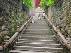 -九华山风景区月身宝殿