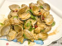 -金沙滩海鲜餐厅·海肠捞饭·手工水饺·无预制菜(梅江龙水园店)