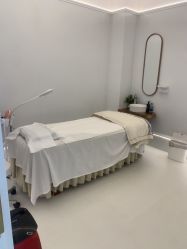 -苑苑vbeauty科技美容SPA
