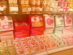 零售区-好利来(东四店)