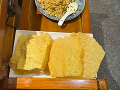 -乡土黄·鲜牛肉火锅·小龙虾(兴业街店)
