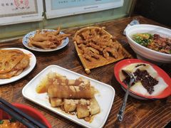 红糖糍粑-爆炸头阿姨小四川正宗川味小吃(无任何分店)