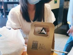-星巴克臻选(威海威高广场店)
