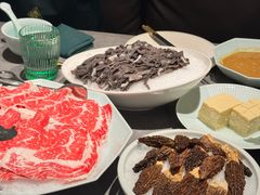 -鼎鼎香·港式火锅(北京SKP店)