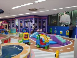 -孩子王童乐园(马群店)