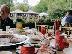 -玛歌庄园火锅(五龙山·熊猫基地店)