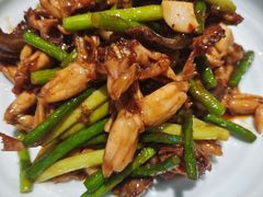 红烧鱼乔拼田鸡-董厨煨汤馆(车站路店)