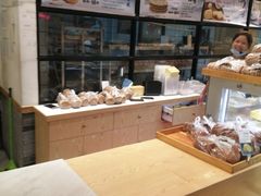 面包甜点陈列柜-彭记优口(胜利路店)