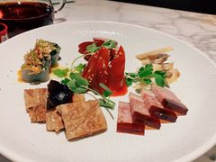 湖滨冷菜拼盘-湖滨28中餐厅·西湖宴·杭州君悦酒店