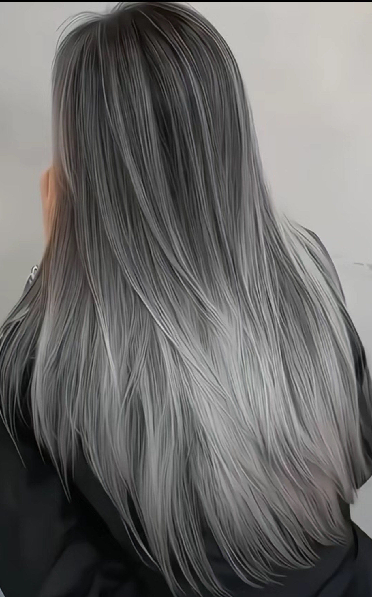 这是一款黑头发长出来也不尴尬的颜色