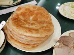 熏肉大饼-李连贵酒家熏肉大饼(昆明街店)