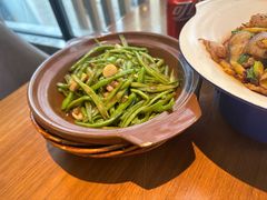 -有红鸡毛店·川菜(建设路店)