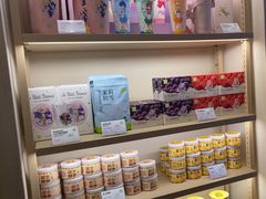 -奈雪的茶(湖滨银泰in77C区PRO店)