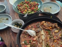 -YAFEE雅菲·粤菜·湘菜·融合菜(魏公村店)