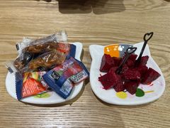 -藏猫猫咖啡主题馆(中央大道店)