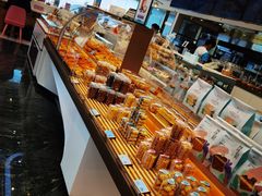 自助取餐区-麦尔乐动物奶油生日蛋糕(新华店)