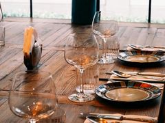 -SISTERS BAR RESTAURANT川意酒馆(嘉善老市H楼店)