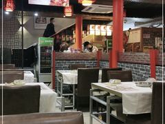 大堂-羊家胡同·龙虾烧烤火锅(龙汇路店)