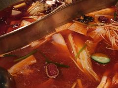 -重庆爽翻天老火锅(临平万达广场店)