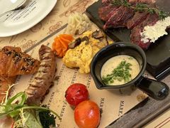 -Mark&Mars Restaurant