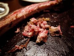-恰餐厅及酒吧 CHAR Bar & Grill (北京丽都皇冠假日店)